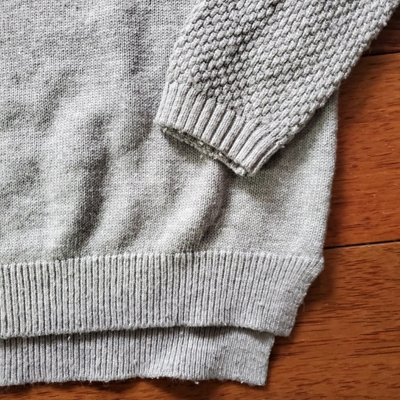 🏷3/$25 Papaya Sweater - Picture 4 of 4